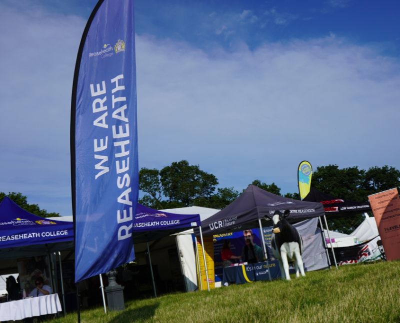 Nantwich Uk Reaseheath College Inpsieme Simply Education Travel - 8K Minimal Photos for Desktop