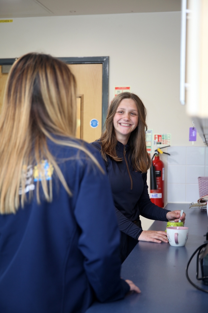 Accommodation Chetwood Kitchen Reaseheath College - Premium Space Pattern Gallery - 8K