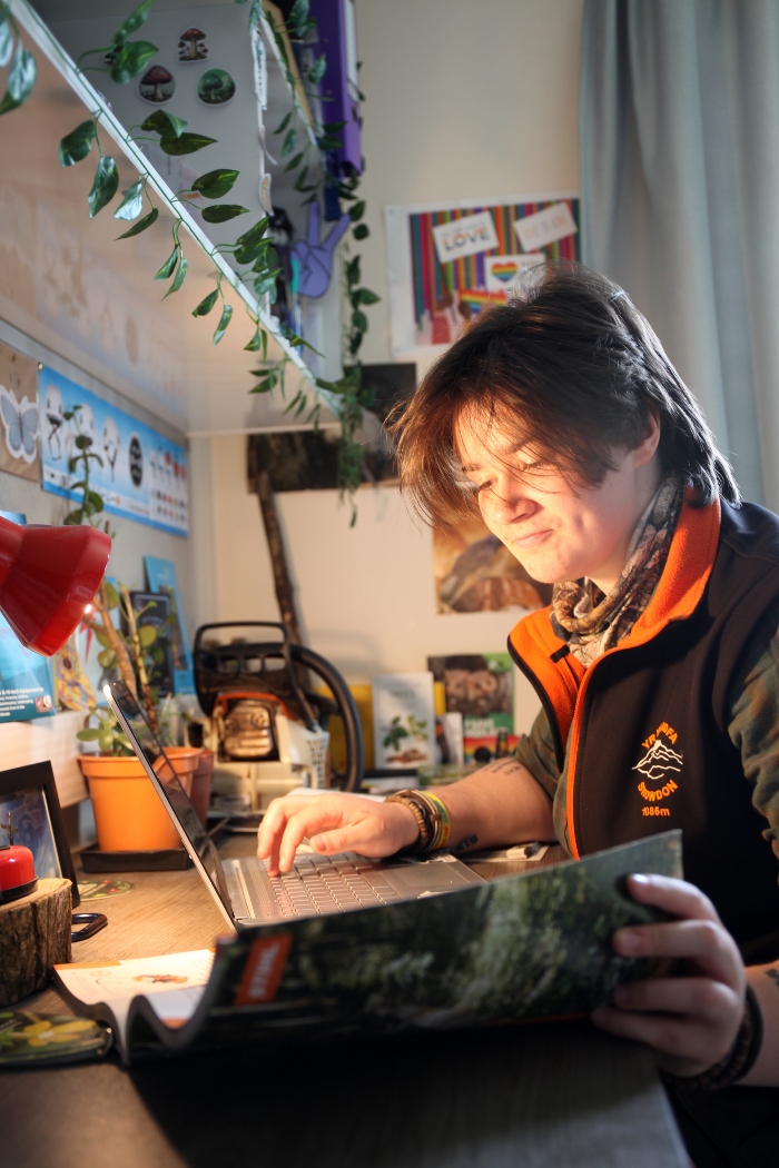 Living At Reaseheath Slider Reaseheath College - 4K Vintage Images for Desktop