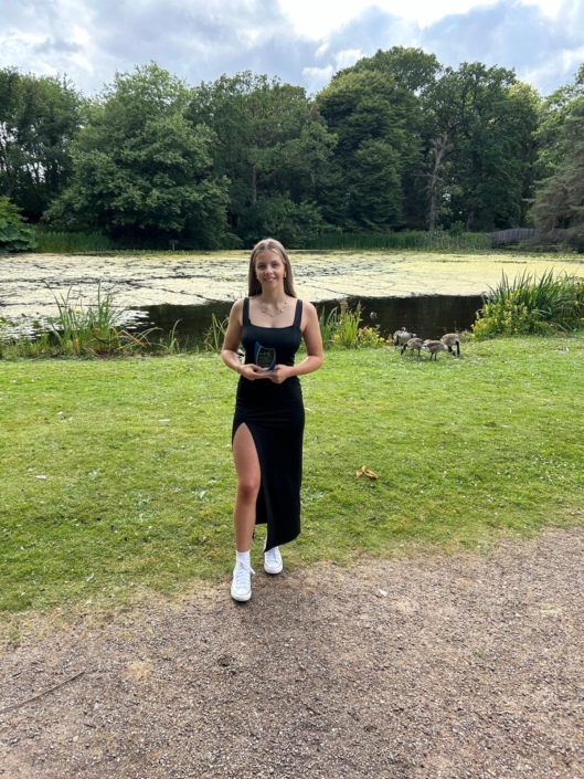 Lucy Bates - Mobile Ocean Arts for Desktop