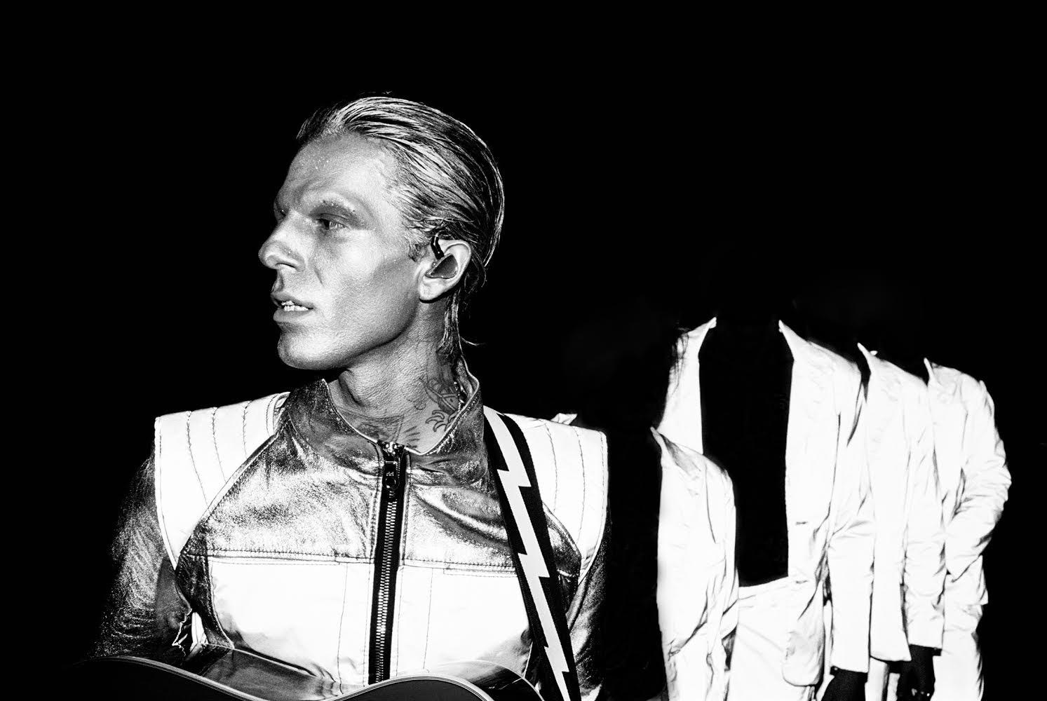the neighbourhood tobacco sunburst Tobacco Sunburst (Lyric Video) -