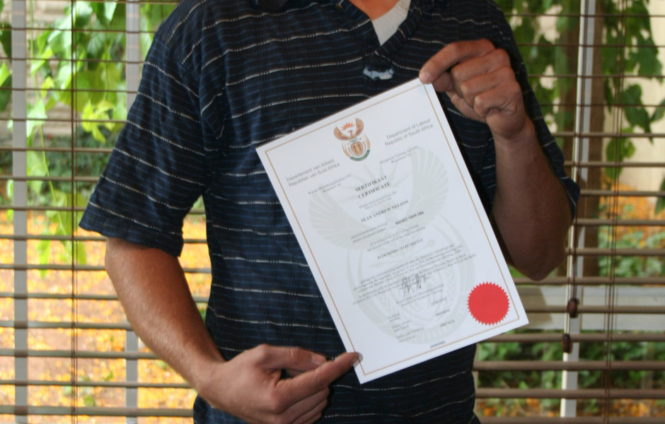 These simple visual representations all. renkalec-learner-with-red-seal-trade test-certificate