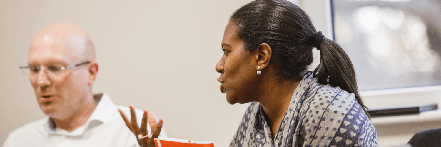 Intersectionality For Social Workers A Practical Introduction To The - Minimal Backgrounds - Classic Retina Collection