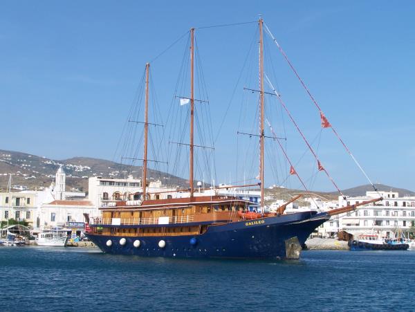 Photo Athens port facilities & location. Greece Small Ship Cruise Ancient Sites Of The Peloponnese Responsible Travel