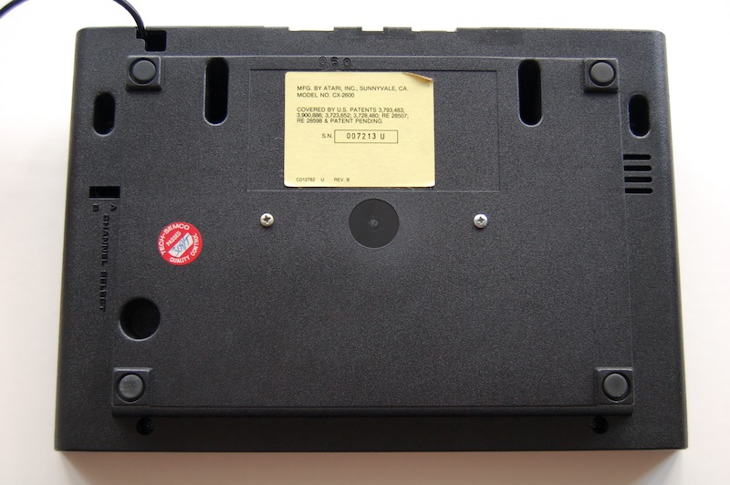 Atari CX2600 Heavy Sixer and Light Sixer - how to tell them apart