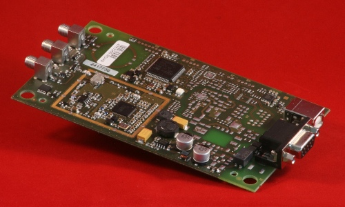 ISC.MRUM102 Mid Range Reader RFID UHF Modulo OEM