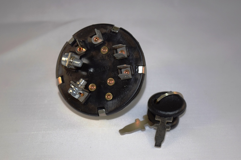 Quadro Avviamento Commutatore Trattori Fiat 6 Posizioni 87569357 5118433 R F V S N C Ricambi Agricoli Industriali E Ferramenta