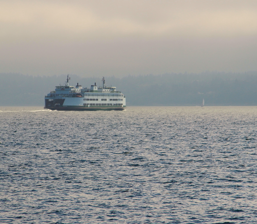 clinton-to-mukilteo-ferry-rhubarb-skies