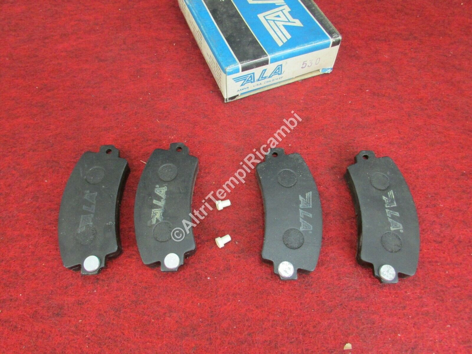 PASTIGLIE FRENO PEUGEOT 104 - 305 - RENAULT R4 - R5 - R6 -R15 R16 R17 -R20 R21 - immagine 9