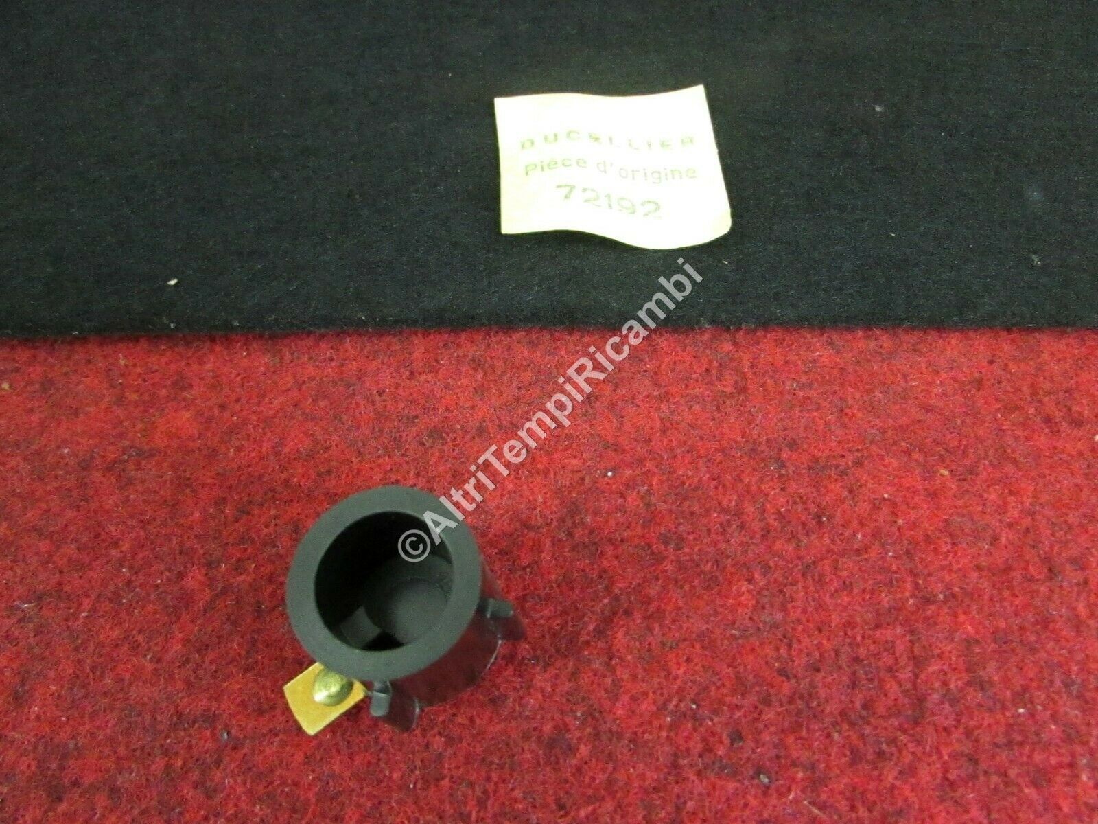 SPAZZOLA ROTANTE RENAULT R4 - R5 - R6 72192