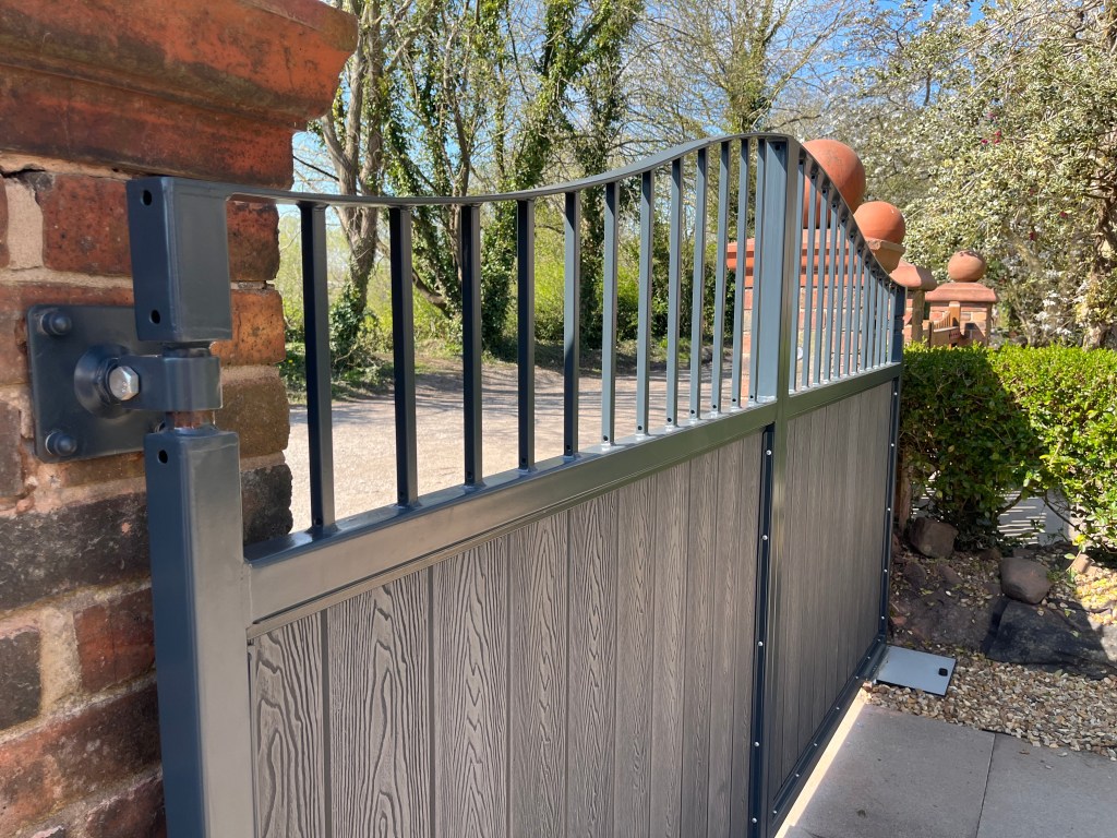Composite electric gate