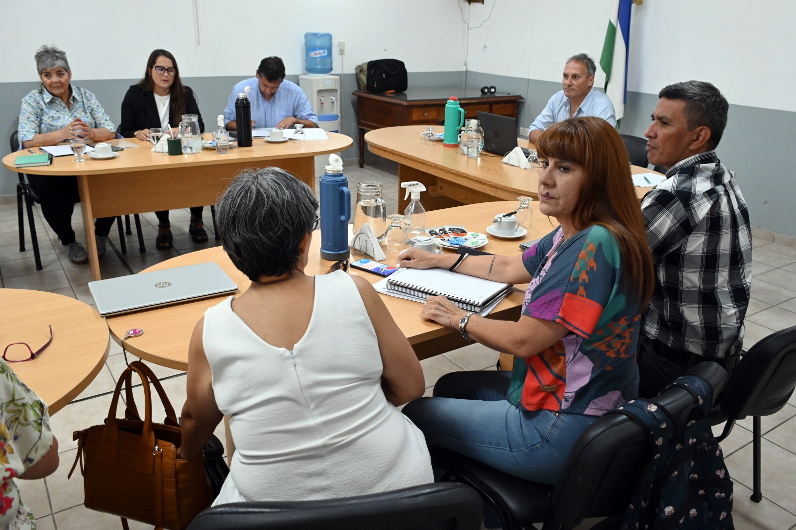 Paritarias salariales en Río Negro: los gremios van por la corrección y el Gobierno espera
