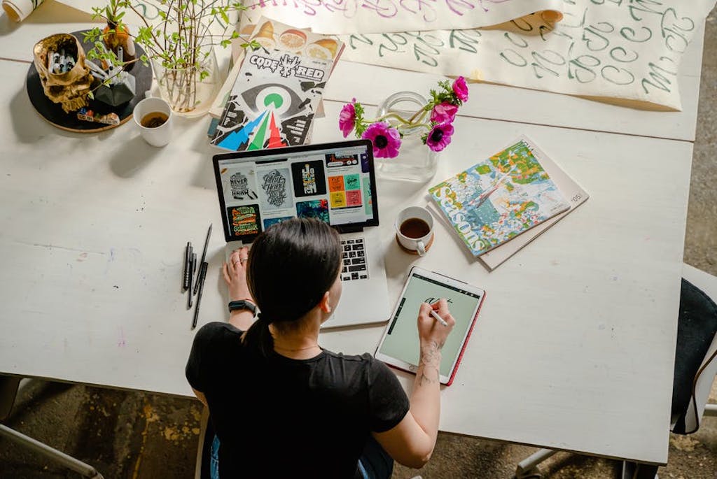 Why Graphic Design and Social Media Go Hand-In-Hand
