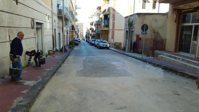 Si riapre al transito via Friscia Maglienti a Sciacca, domani anche via Gerardi