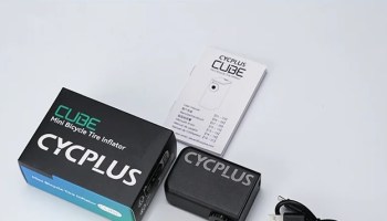 アクセサリー CYCPLUS CUBE Mini Bicycle Tire Inflator CYCPLUS CUBE Review / AWESOME Alternative to CO2 to INFLATE