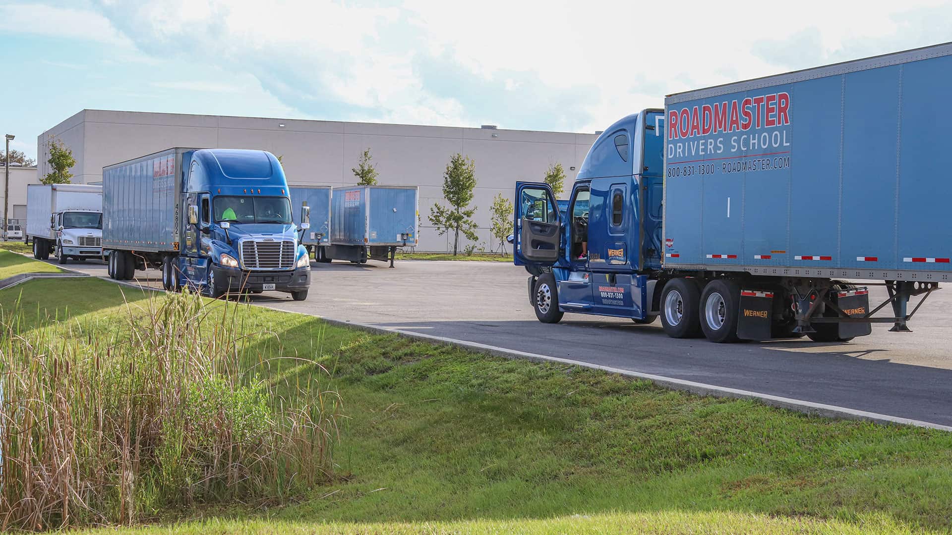 Truck driving schools in fresno, ca 1. Cdl Training Truck Driving School Roadmaster Drivers School
