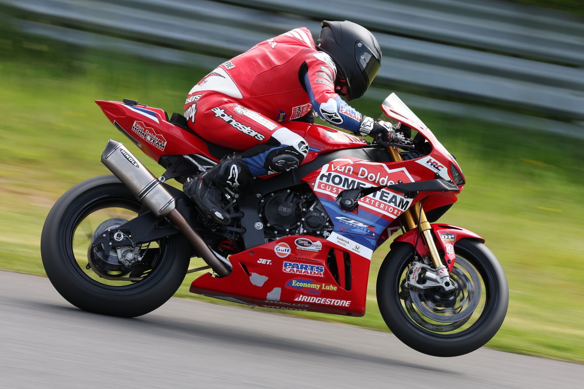CSBK 2026: Superbike Finale at CTMP - Young's Legacy & Casas' Comeback (2026)