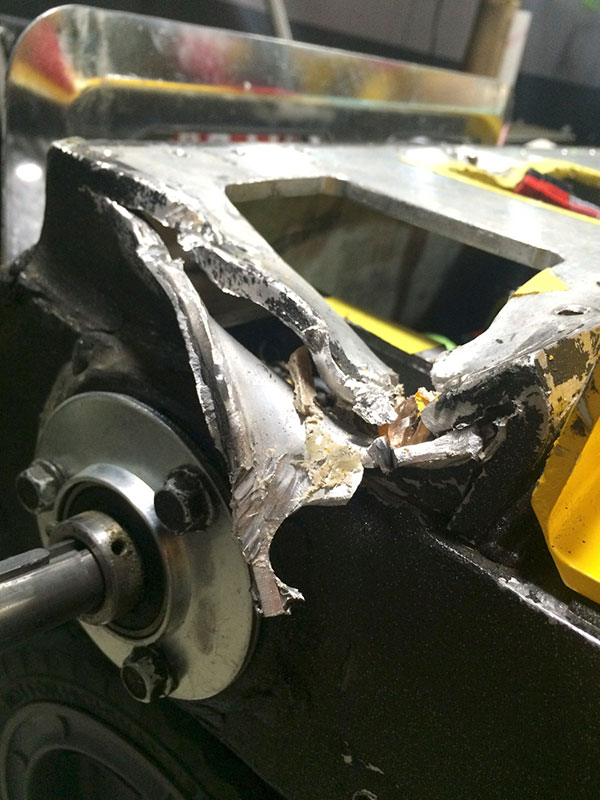 Learn what it is and how it works before buying or investing. Nightmare 2016 - BattleBots Fight