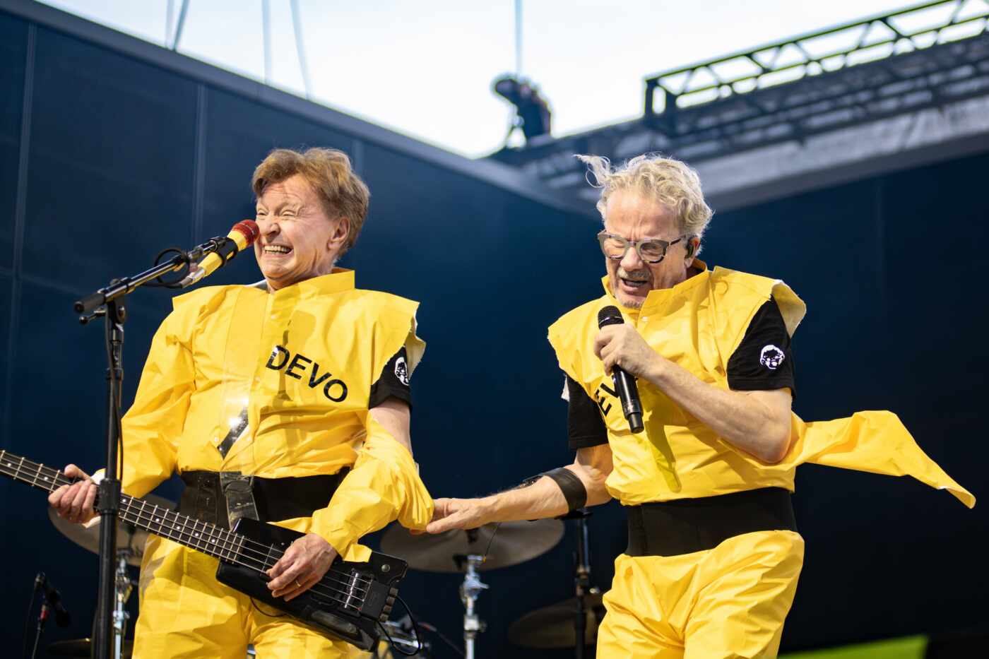 Gerald Casale and Mark Mothersbaugh of DEVO. Photo by Chyrisse. CPT_4372