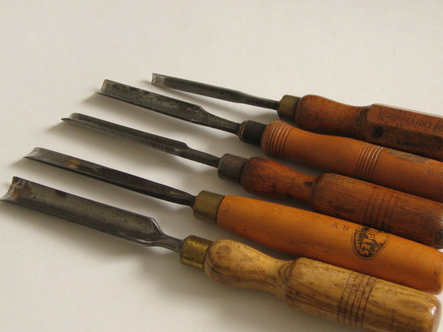 Five Good Early Gouges With Octagonal Handles - Download Perfect Ocean Photo | High Resolution