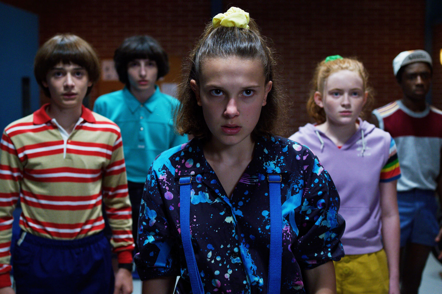 images Stranger Things Season 3 Cast https www rollingstone com tv tv reviews stranger things season 3 review 854156