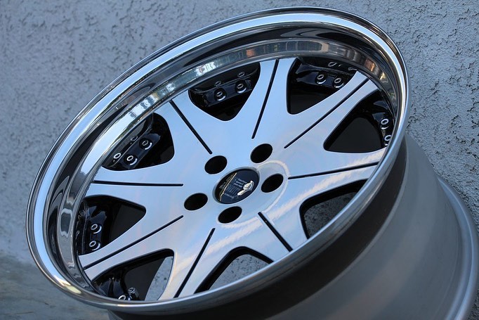 Leon Hardiritt Waffe Wheels | “19x10.5 ET +34 | RAW Chrome - Image 9