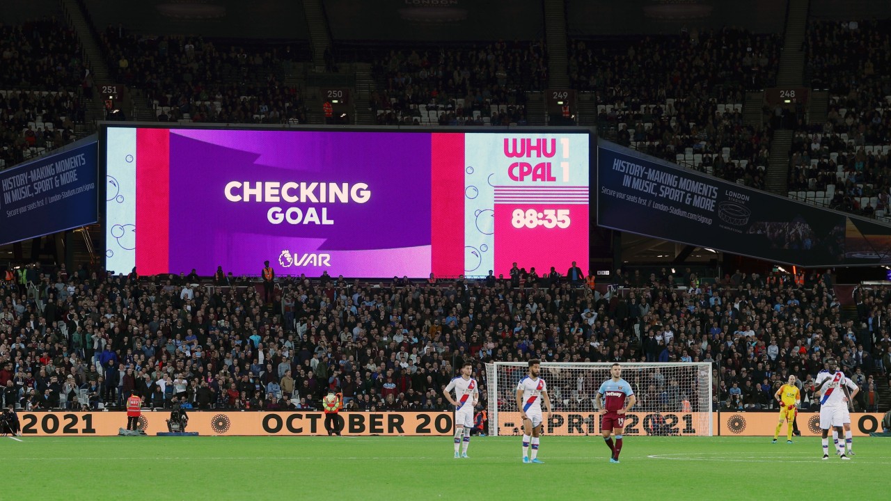 The london derby will be held at tottenham hotspur stadium and is scheduled to kick off at 3pm uk time on sunday. VAR: What difference has it made to the Premier League