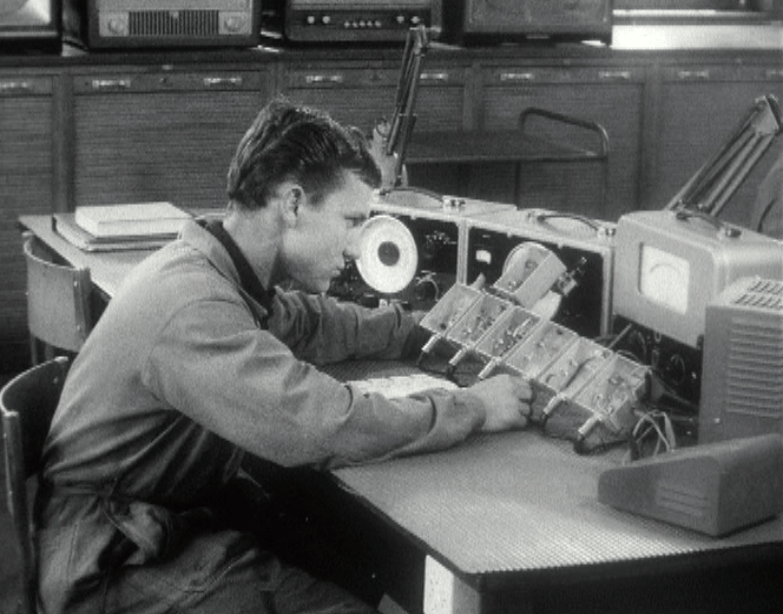 Graphiste Rts Ch A Vous