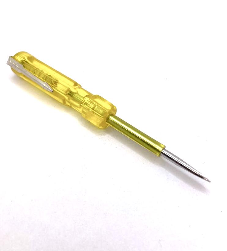 The soft body material of these screwdrivers offer you a comfortable grip. Manufactured by using quality assured material and advanced techniques, which make them up to the standard in this highly challenging field. Clip for safe carrying in pocket. Green color Handle
