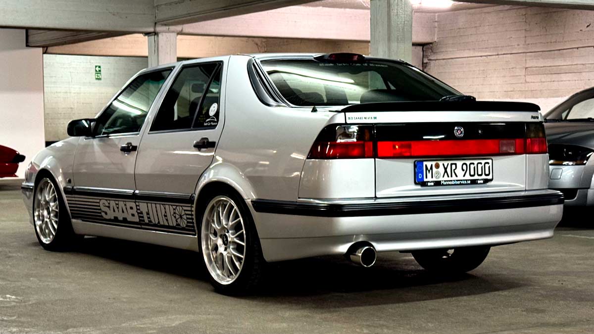 saab9000aero-1.jpg