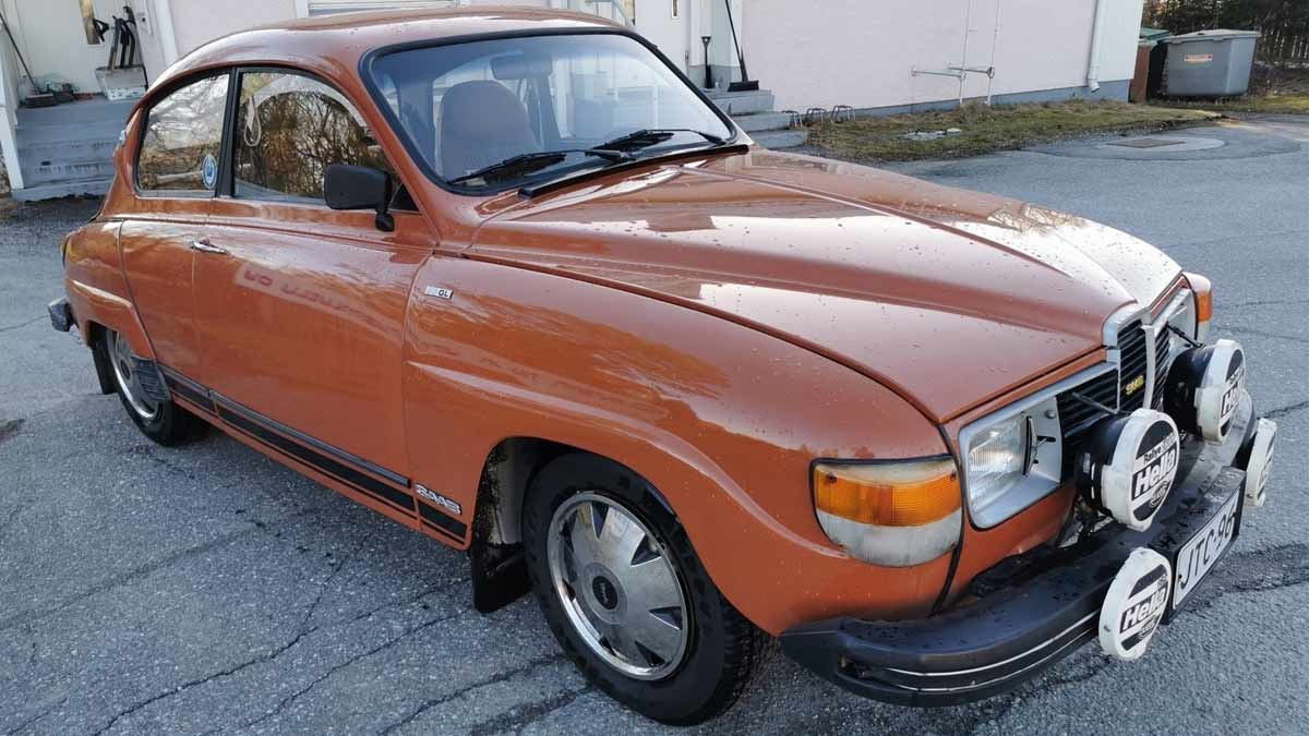 Classic Car Enthusiasts, Meet The 1979 Saab 96 GL V4 Super – A Vintage Gem  For Sale