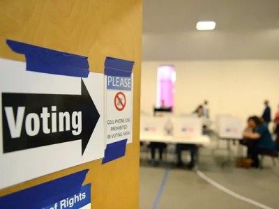 Bexar County sitting on 34,000 unprocessed voter registrations