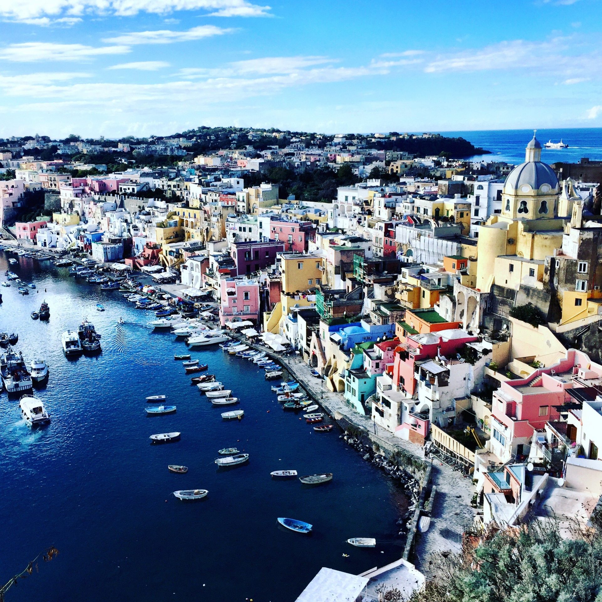 Golfo di Napoli, se ci vai non puoi sbagliare.