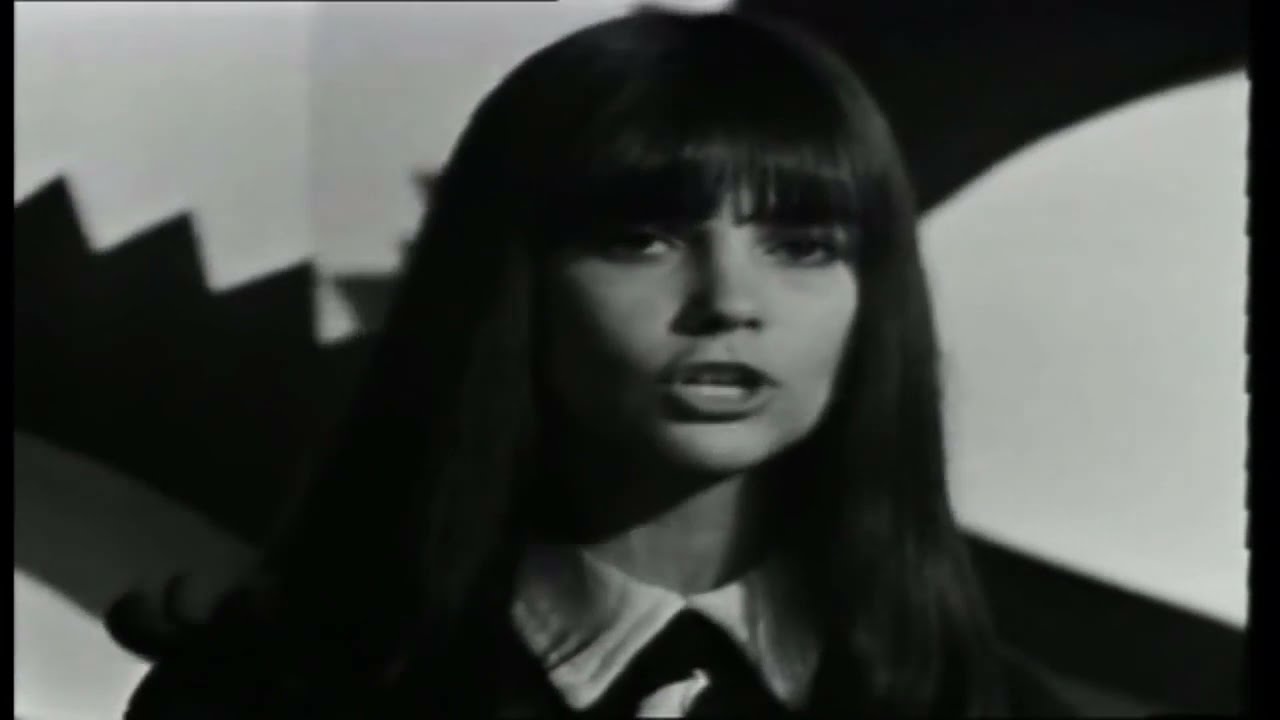 DMX sample… Chantal Goya (!)