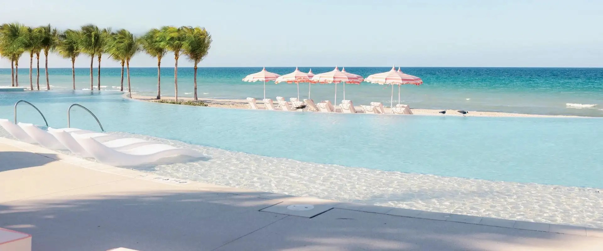 Celebration Key Pearl Cove Infinity Pool