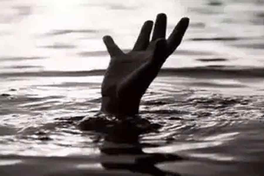 দোল খেলে স্নান করতে গিয়ে অঘটন, প্রাণ গেল বাংলার ২ কিশোরের