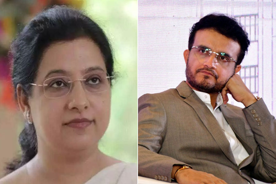 ভুয়ো ছবি ব্যবহার করে সৌরভের পরিবারের নামে কুৎসা, লন্ডন থেকেই পুলিশের দ্বারস্থ ডোনা