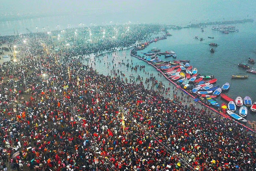 যোগীরাজ্যে হচ্ছে আন্তর্জাতিক ফিল্ম সিটি, মহাকুম্ভের YEIDA প্যাভিলিয়নেই মহরৎ!