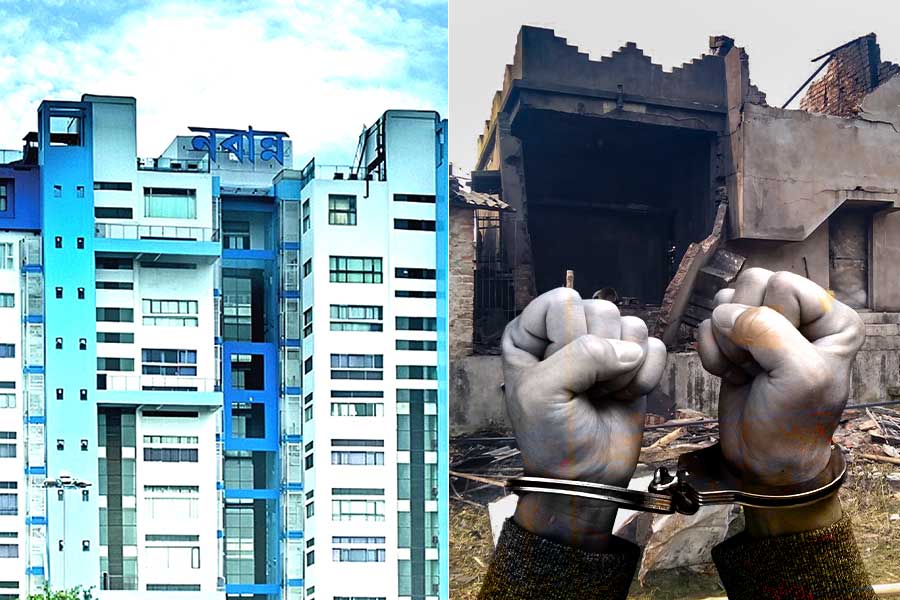 ১২ ঘণ্টার মধ্যেই পাথরপ্রতিমা বিস্ফোরণে আটক কারখানা মালিক, রিপোর্ট তলব নবান্নের