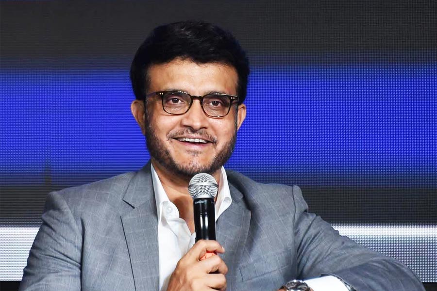 ‘আগামী ৫ বছরে মেদিনীপুরের বহু মানুষের চাকরি হবে’, শালবনিতে মমতার প্রশংসায় সৌরভ