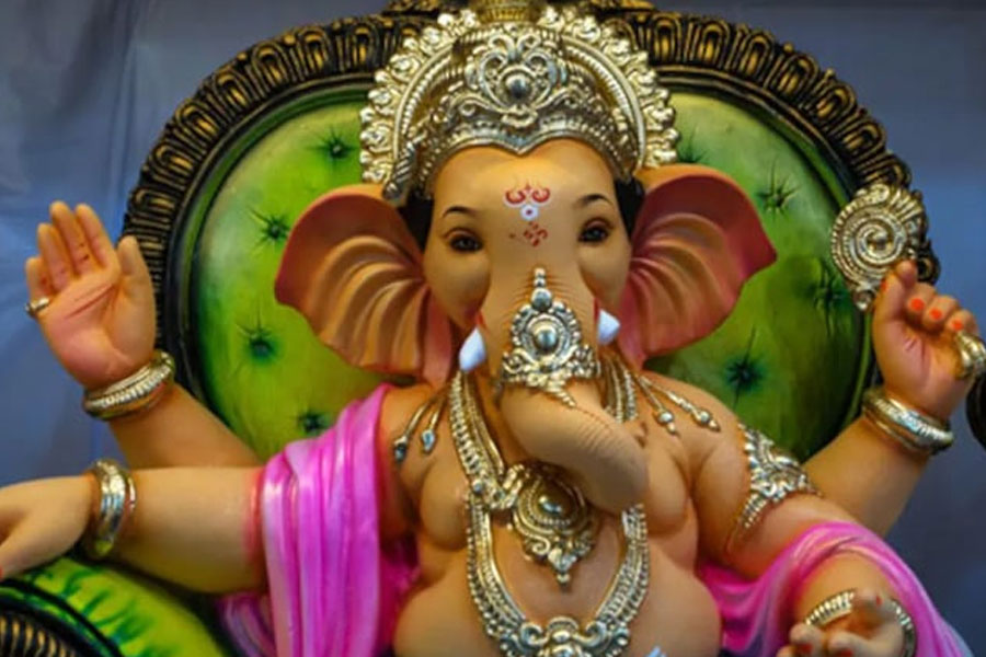 চলতি মাসেই গণেশ পুজো, এই নিয়মগুলি মানলেই পাবেন আশীর্বাদ!
