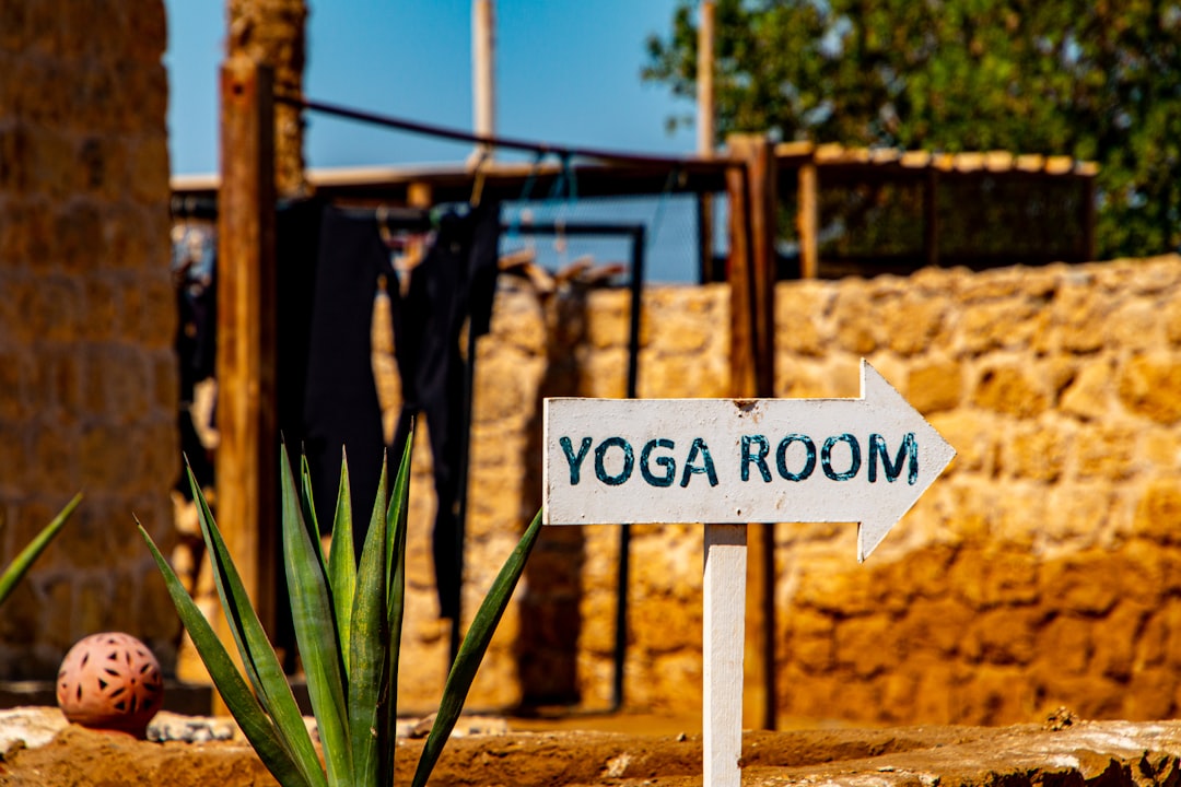 Türkiye'deki En İyi Yoga ve Meditasyon Kampları: Ruhunuza İyi Gelecek Tatil Rotaları