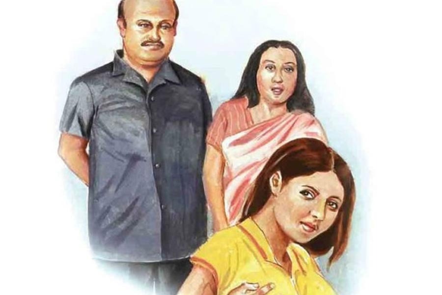 Hindi Family Story: दत्तक बेटी ने झुका दिया सिर