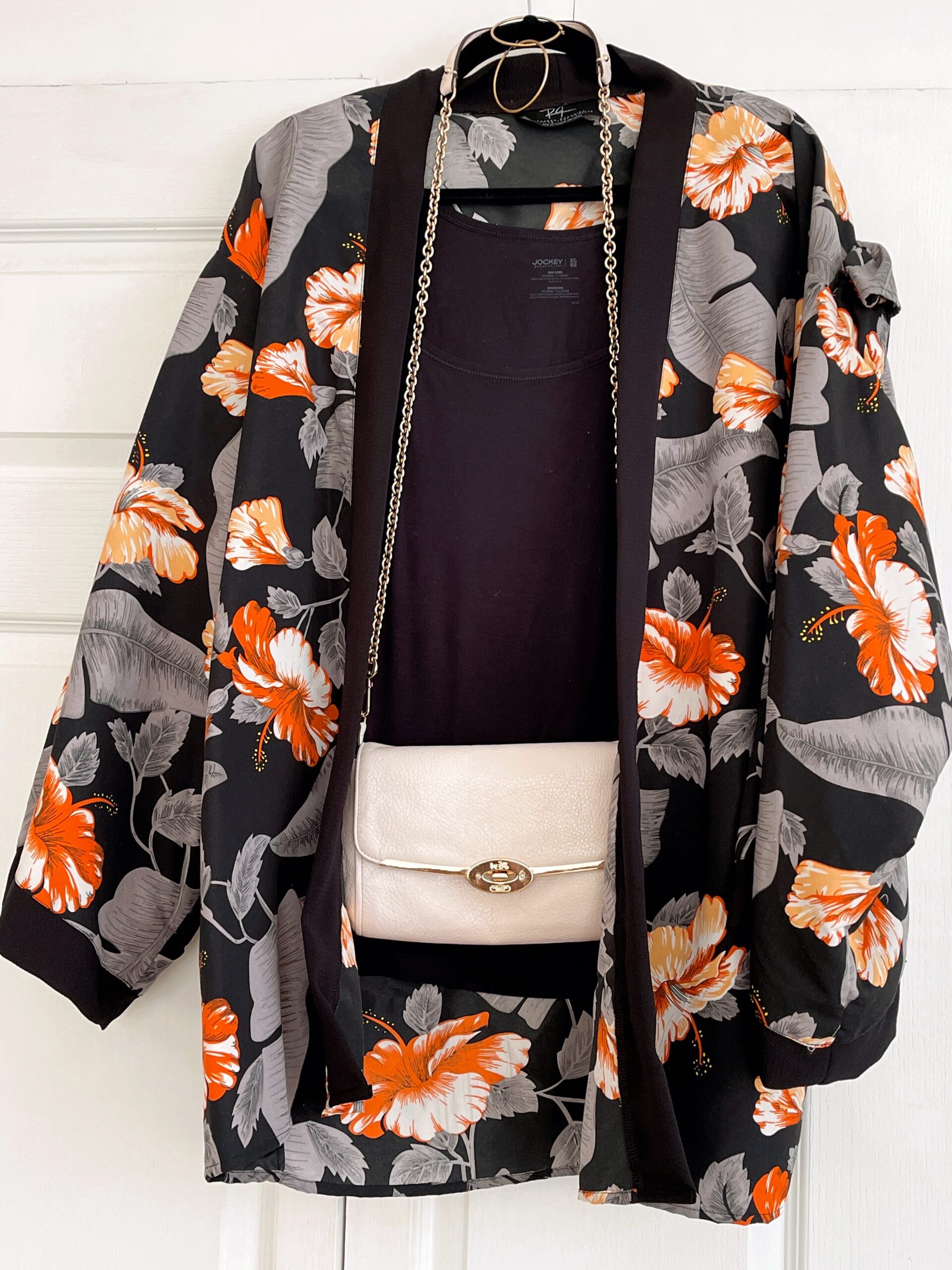 Beyond Wealth: Robert Frost’s Poem ‘Money’ and the True Meaning of Abundance