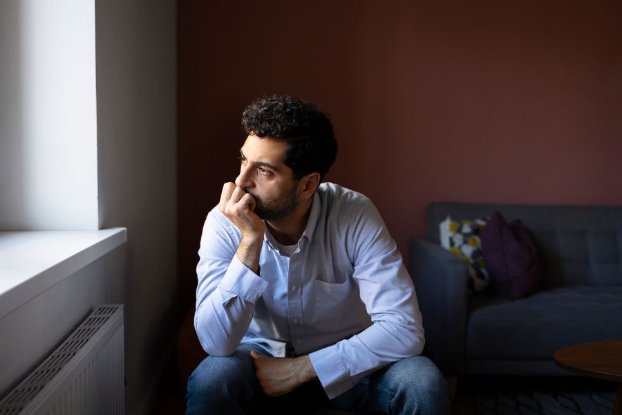 Relationship Problems: तलाकशुदा पुरुषों की त्रासदियां