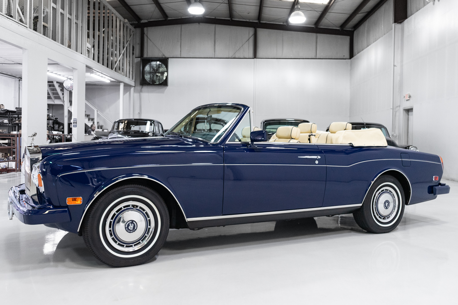 J*N様 1909 Roll Royce ロールスロイス Sliver 1993 ROLLS-ROYCE CORNICHE IV ANNIVERSARY CONVERTIBLE (#14 OF 25