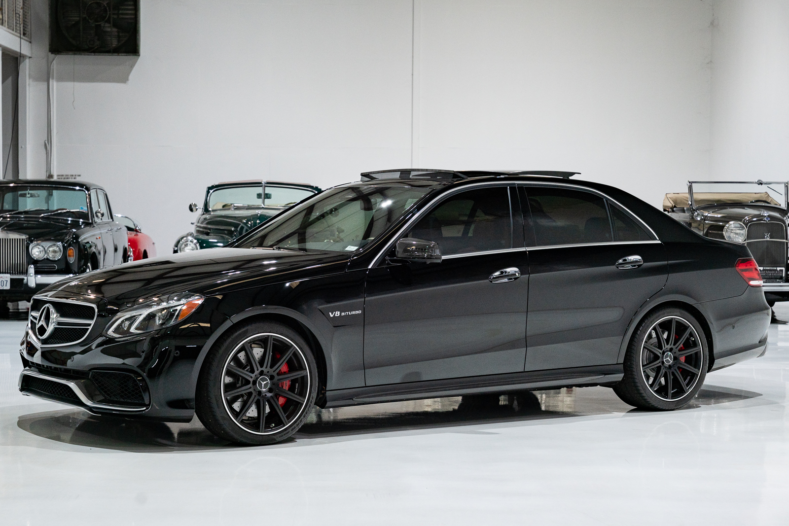 AMG19◼️現行Eクラス◼️W214◼️Sクラス◼️W222◼️BSスタッドレス◼️バリ山 2014 MERCEDES-BENZ E 63 S AMG 4MATIC SEDAN (ONLY 1,874 MILES