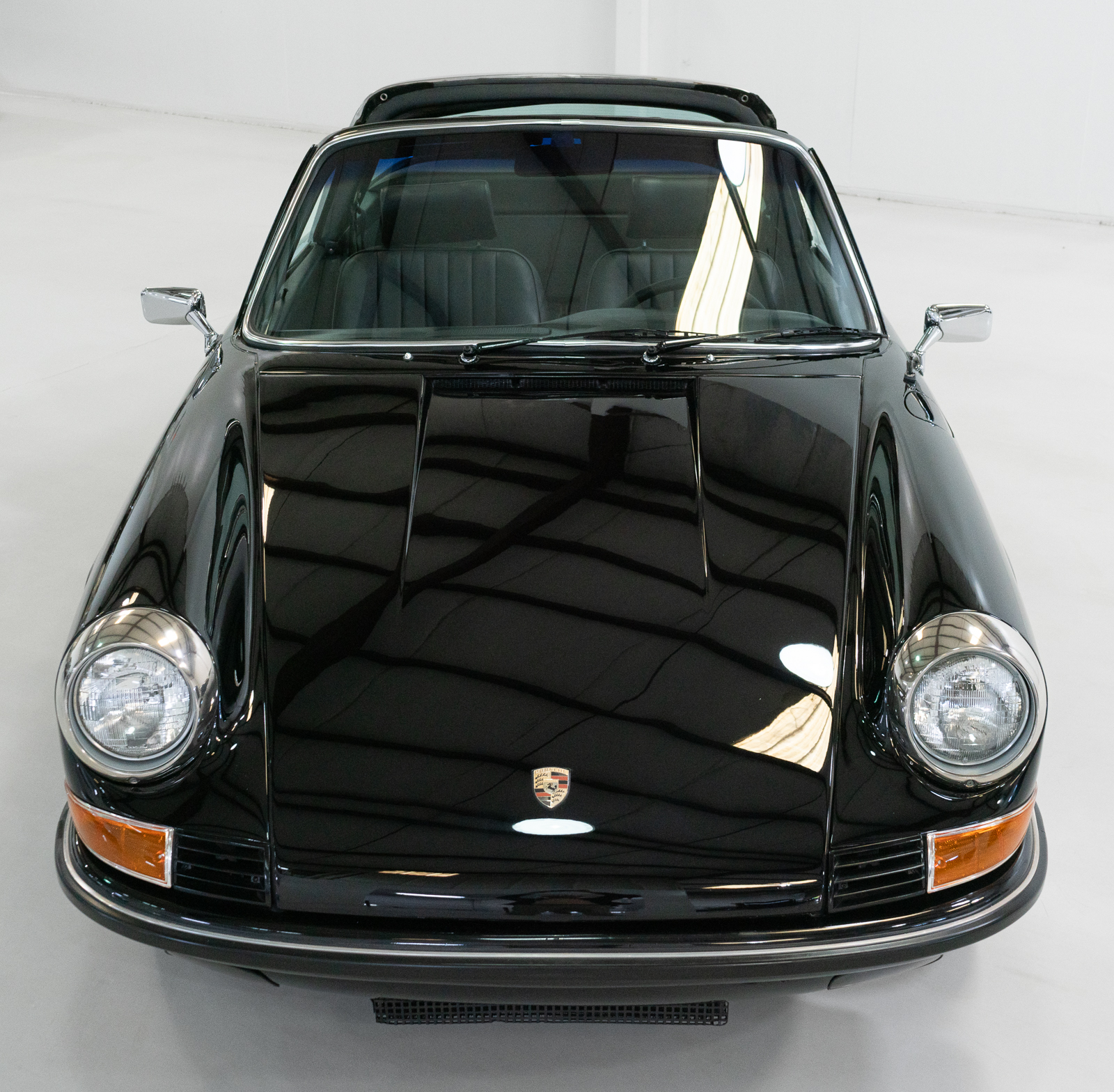 1973 PORSCHE 911 E 2.4 TARGA – Daniel Schmitt & Co. Classic Car