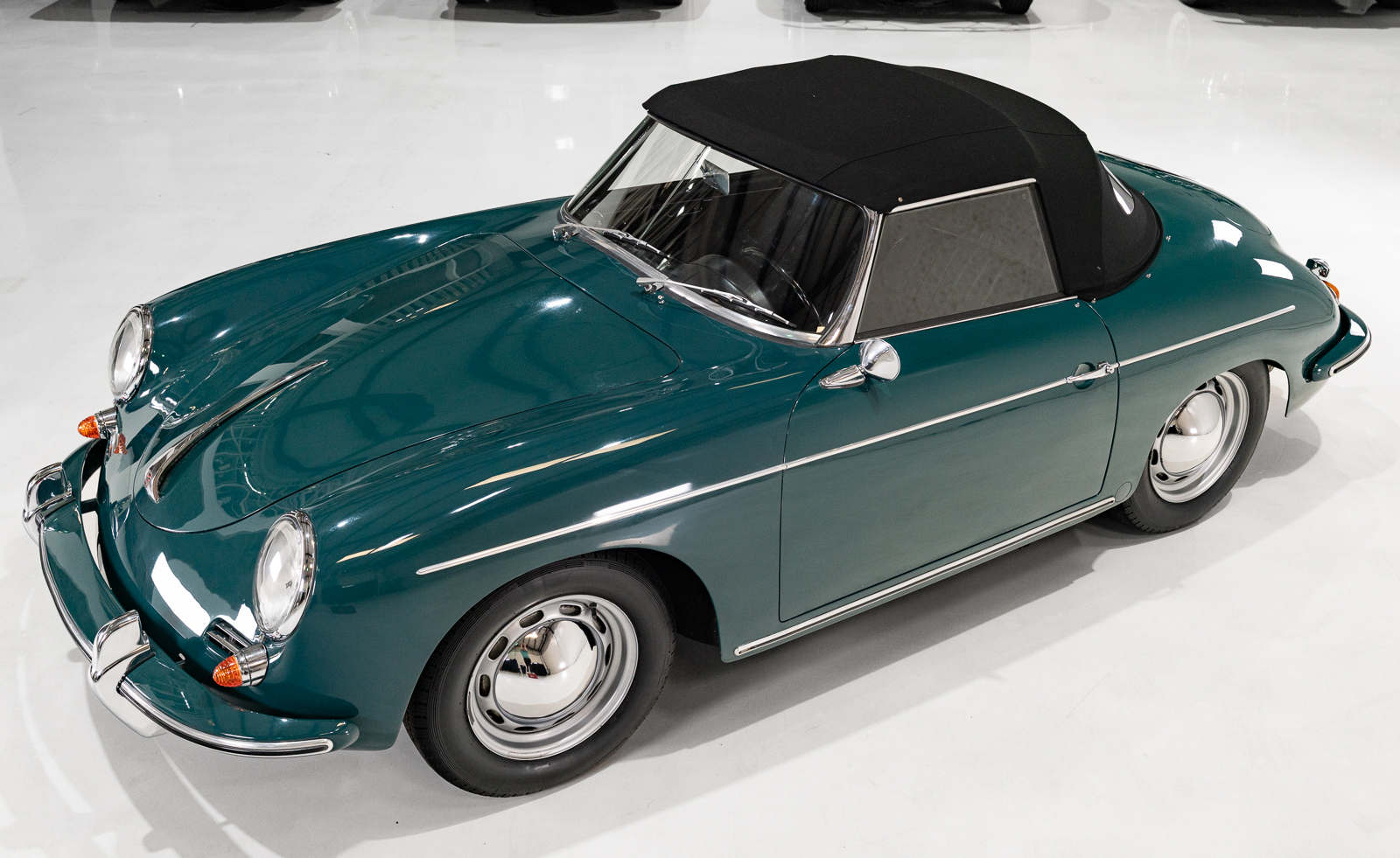 1960 PORSCHE 356 B 1600 ROADSTER BY DRAUZ – Daniel Schmitt & Co