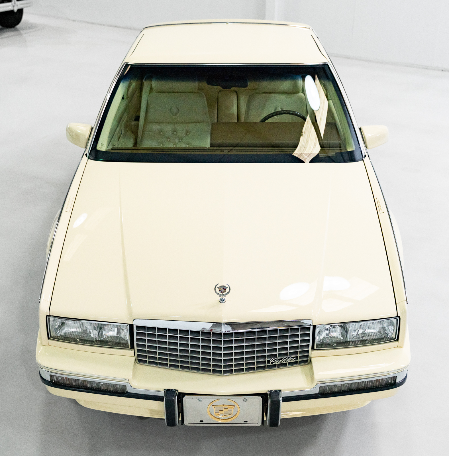 1990 CADILLAC ELDORADO BIARRITZ COUPE – Daniel Schmitt & Co